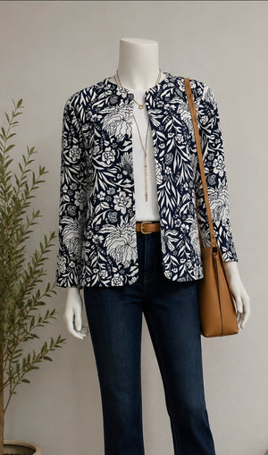 SS26-01-Quilted Cotton Crop Jacket with Pockets