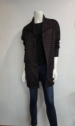 FW2610 - Plum Houndstooth Cardigan with Pockets