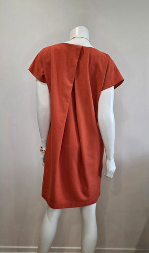 SS26-05-Raw Silk Box Pleated Dress with Pockets